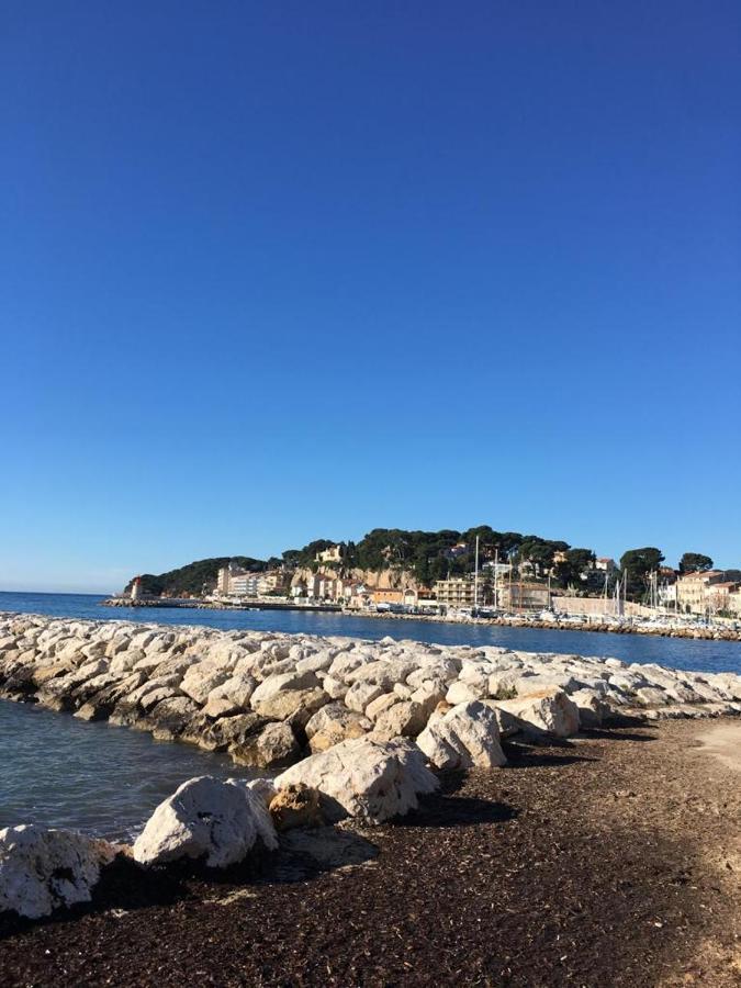 Le Gabian, Duplex Proche Plage Et Centre Sanary-sur-Mer Ngoại thất bức ảnh